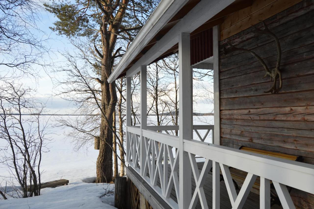 Santa'S Little Village - Hotel Uitonniemi Kemijärvi Exterior photo