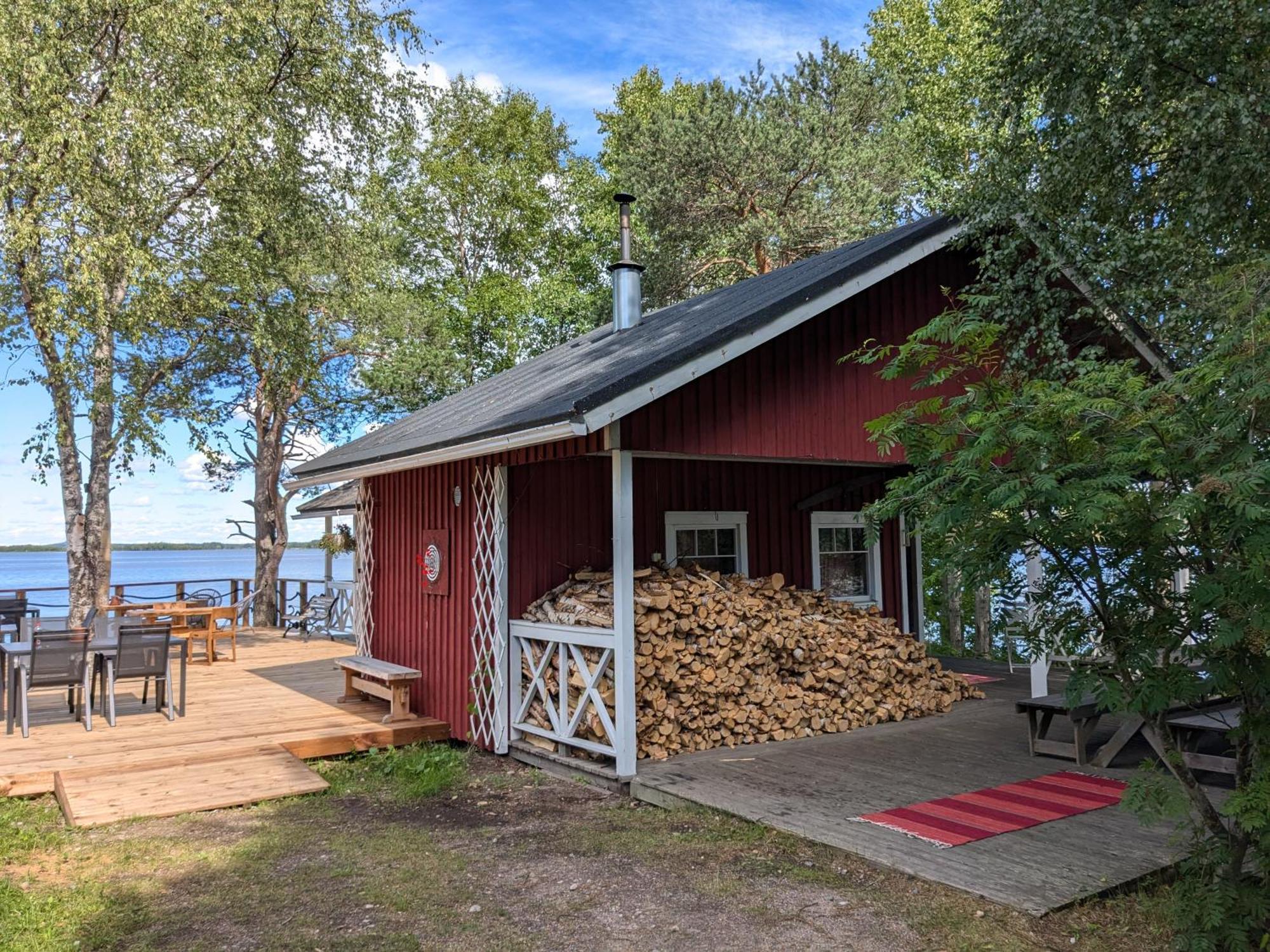 Santa'S Little Village - Hotel Uitonniemi Kemijärvi Exterior photo